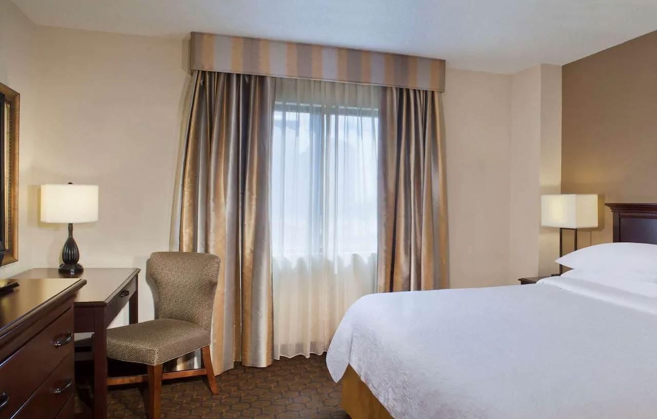 Embassy Suites By Hilton Dallas Near The Galleria Экстерьер фото