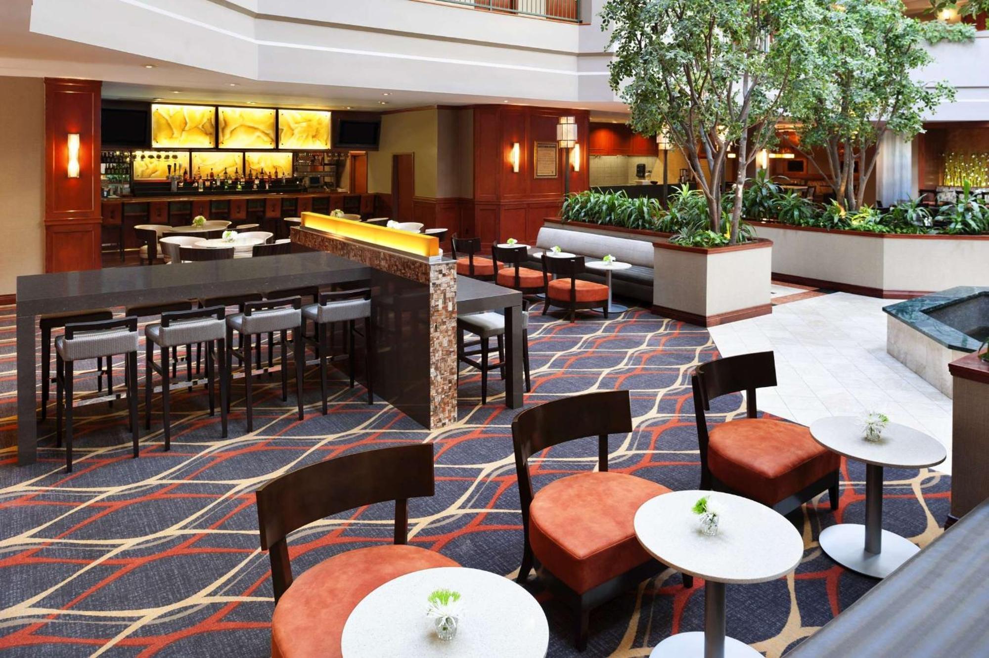 Embassy Suites By Hilton Dallas Near The Galleria Экстерьер фото