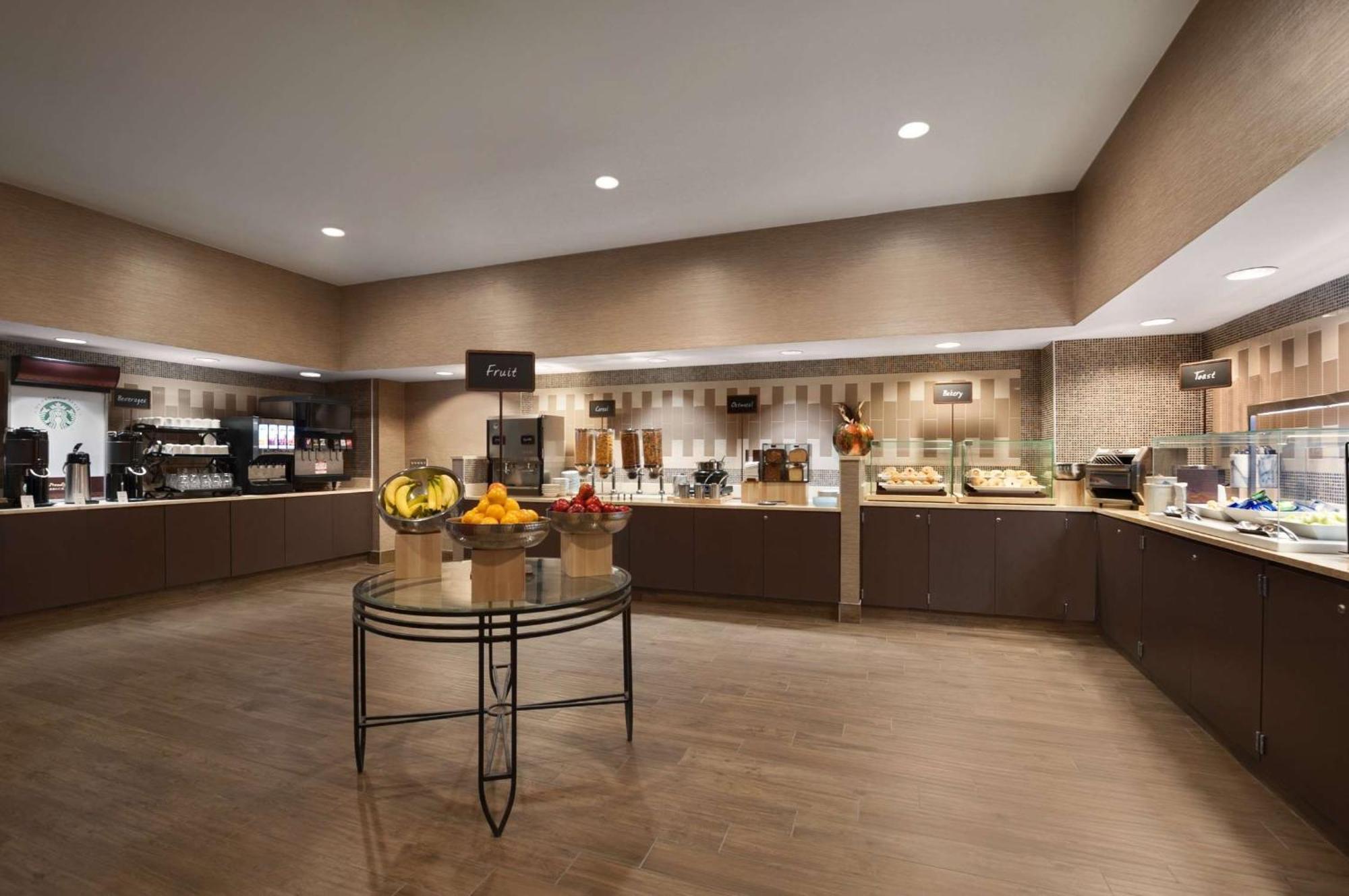 Embassy Suites By Hilton Dallas Near The Galleria Экстерьер фото