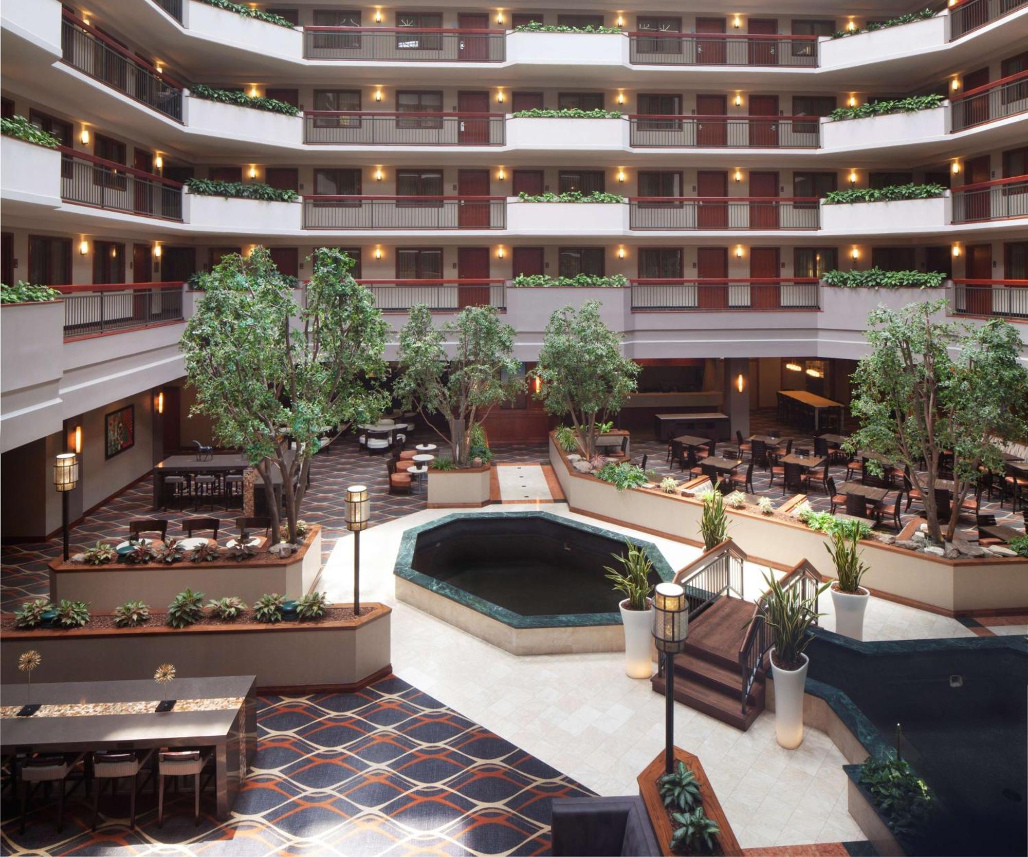 Embassy Suites By Hilton Dallas Near The Galleria Экстерьер фото